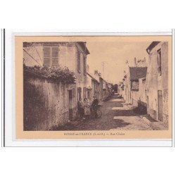 ROISSY-la-FRANCE : rue chalot - tres bon etat