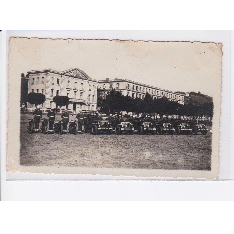 militaire, moto, automobile - très bon état