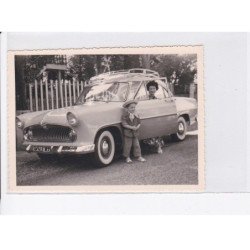 VERSAILLES: simca, automobile, 2 photos - très bon état
