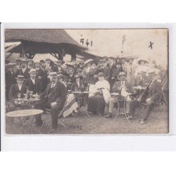 VICHY: personnages, apéritif - très bon état