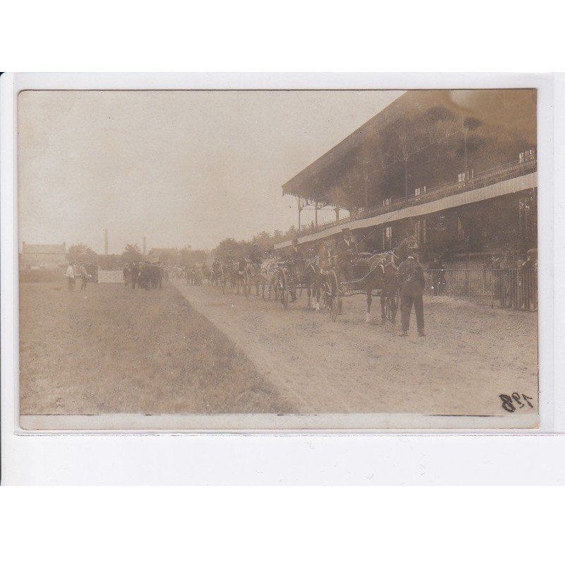 VICHY: champ de course - très bon état