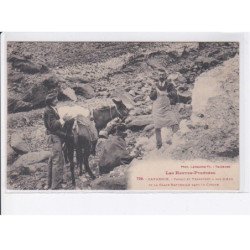 GAVARNIE: taillé et transport à dos d'âne de la glace naturelle dans le cirque - très bon état