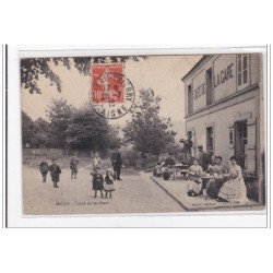 MEZY : cafe de la gare - etat