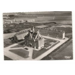 HOUPLINES: l'hôtel de villen les H.L.M. vue aérienne 11X15 - très bon état