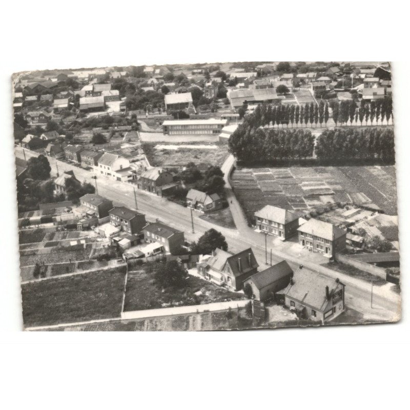 GOUZEAUCOURT: rue de la gare vue aérienne 11X15 - très bon état
