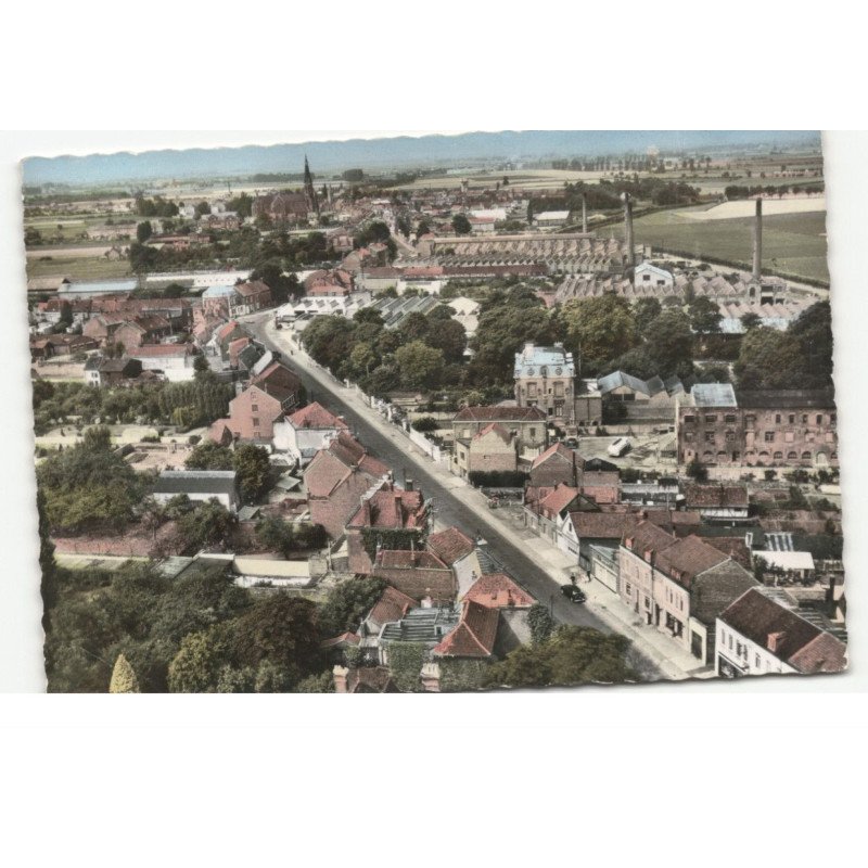 LA GORGUE: rue du générale de Gaulle vue aérienne 11X15 - très bon état