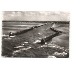 GRAND-FORT-PHILIPPE: les jetées, petit-fort vue aérienne 11X15 - très bon état