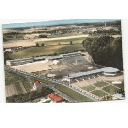 HAUBOURDIN: le groupe scolaire cordonnier vue aérienne 11X15 - très bon état