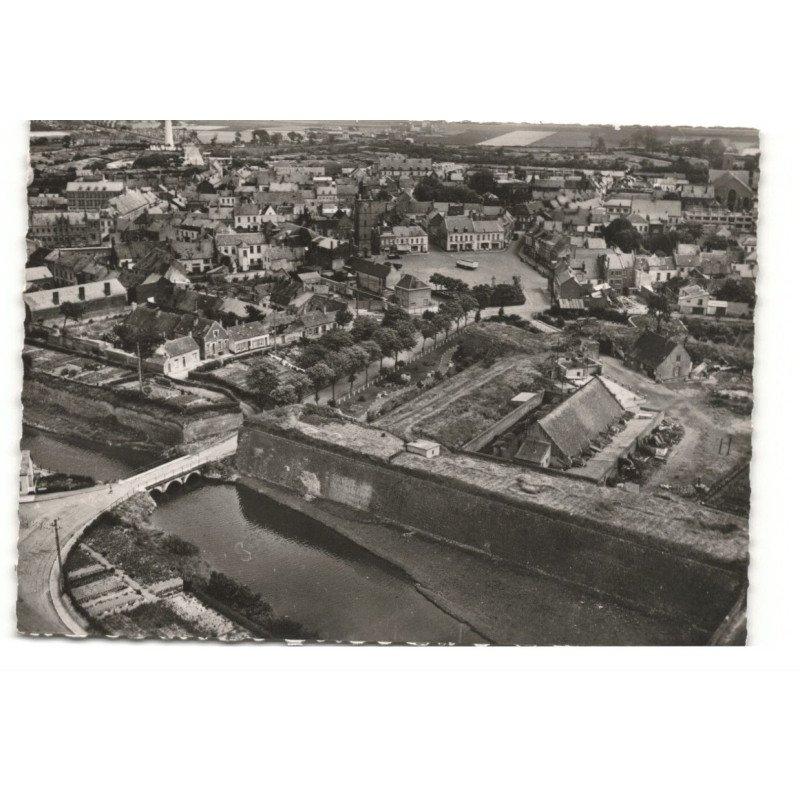 GRAVELLINES: vue générale vue aérienne 10X15 - très bon état