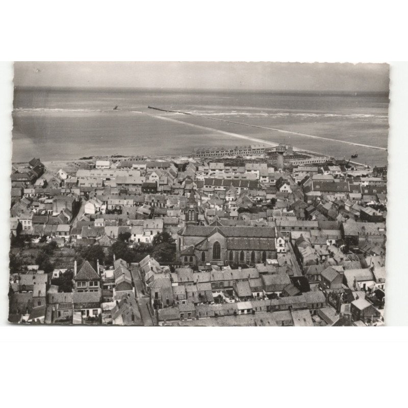 GRAND-FORT-PHILIPPE: panorama vers les jetées vue aérienne 10X15 - très bon état