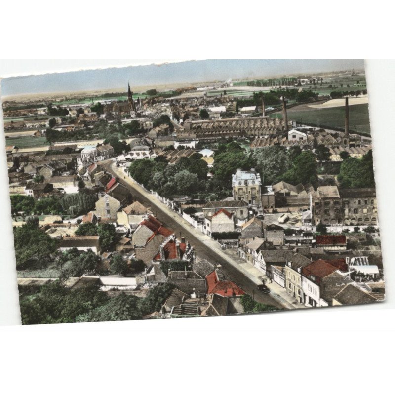 LA GORGUE: rue du générale De Gaulle vue aérienne 10X15 - très bon état