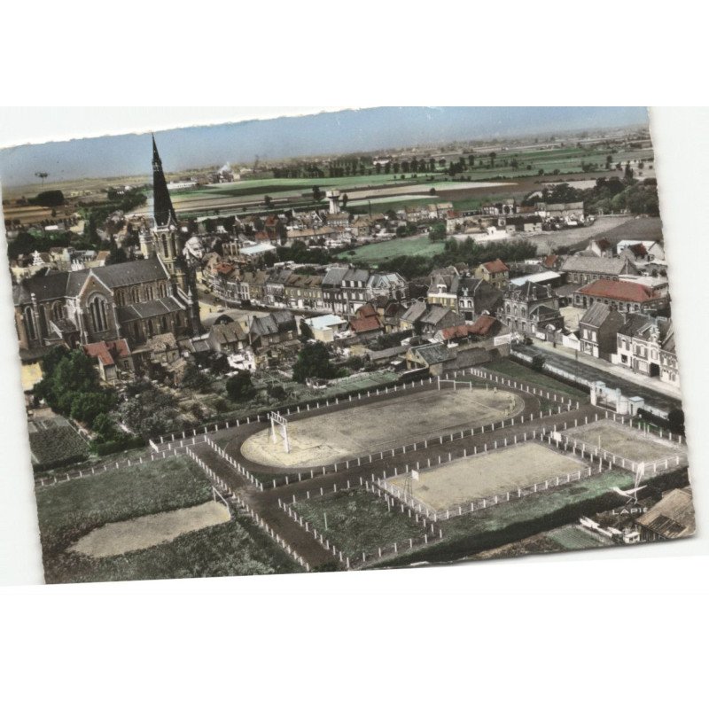 LA GORGUE: le stade municipale vue aérienne 10X15 - très bon état