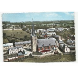 FELLERIES: l'église saint-lambert vue aérienne 10X15 - très bon état