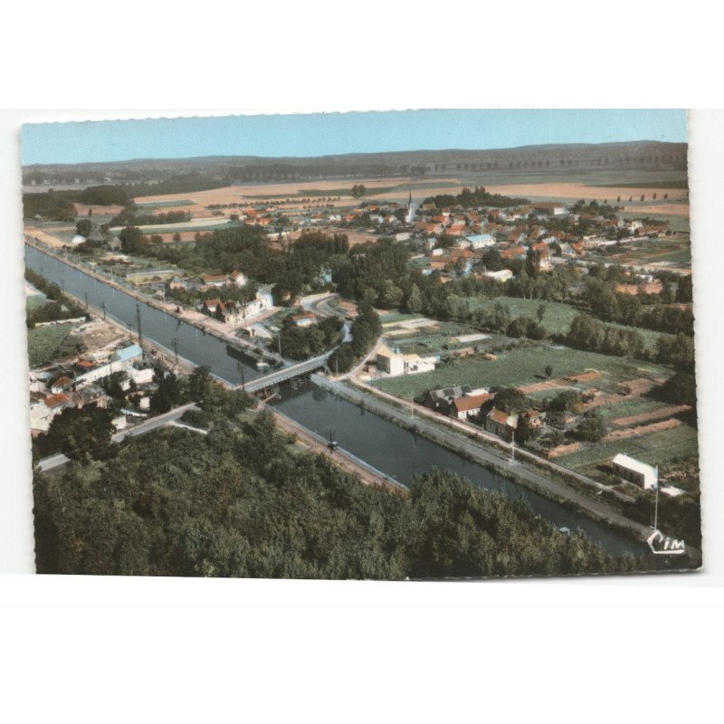FERIN: vue aérienne 10X15 - très bon état