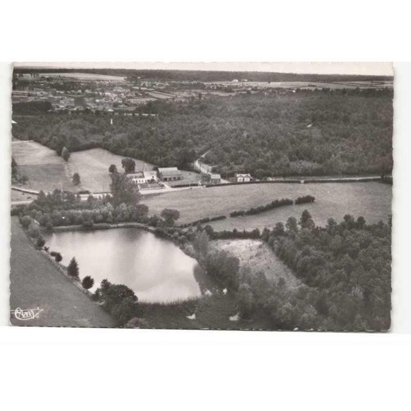 FOURMIES: l'étang de la bouchère vue aérienne 10X15 - très bon état
