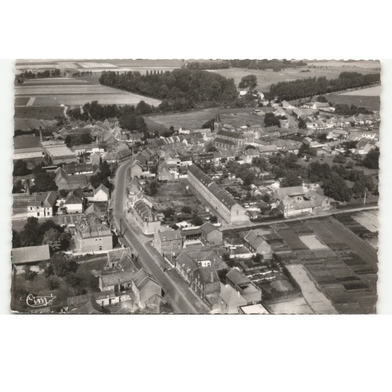 FOREST-sur-MARQUE: vue générale vue aérienne 10X15 - très bon état