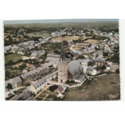 FELLERIES: l'église vue aérienne 10X15 - très bon état