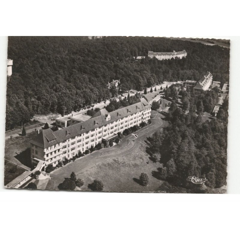 FELLERIES-LIESSES: vue générale au 1er plan, le pavillon vue aérienne 10X15 - très bon état