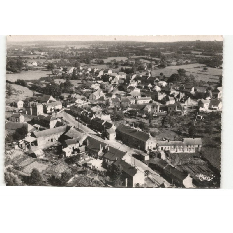 FELLERIES: vue générale vue aérienne 10X15 - très bon état