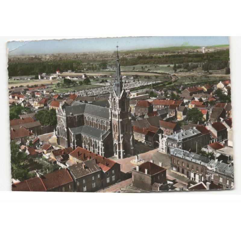 FRESNES-sur-ESCAUT: l'église saint-martin vue aérienne 10X15 - très bon état