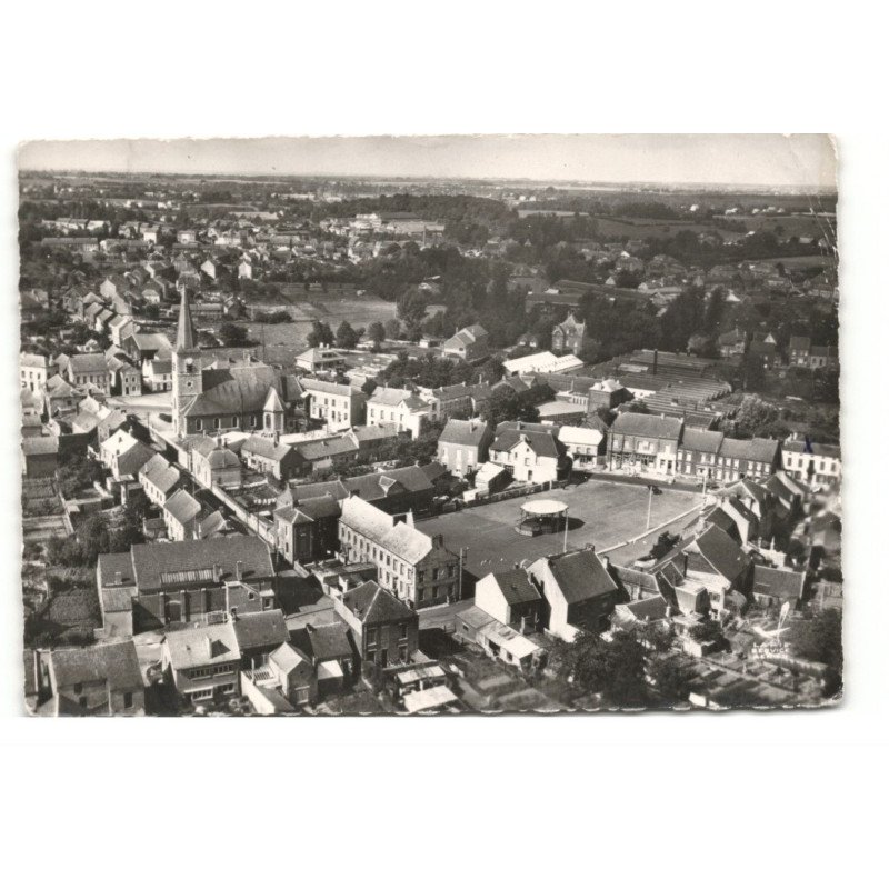 FERRIERE-la-GRANDE: place gambetta vue aérienne 10X15 - état
