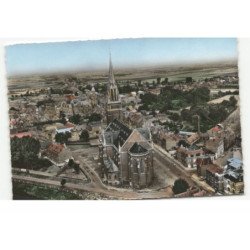 ESTAIRES: l'église saint-waast vue aérienne 10X15 - très bon état