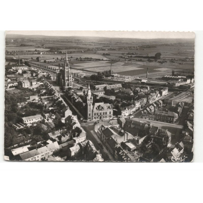 ESTAIRES: église saint-vaast vue aérienne 10X15 - très bon état
