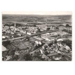 ESTAIRES: église saint-vaast, hôtel de ville, la lys vue aérienne 10X15 - très bon état