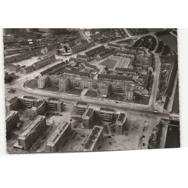 DUNKERQUE: ilot carnot vue aérienne 10X15 - très bon état