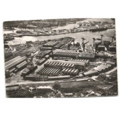 DUNKERQUE: les chantiers de construction maritime chantiers de france vue aérienne 10X15 - très bon état