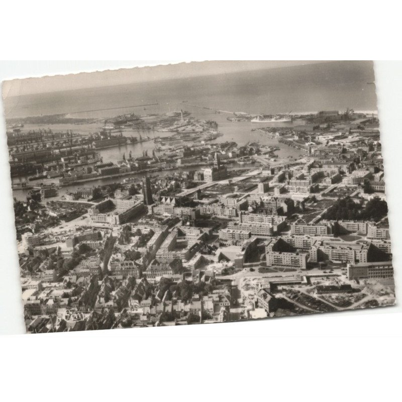 DUNKERQUE: lla ville et son avant-port vue aérienne 10X15 - état