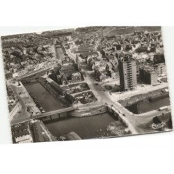 DUNKERQUE: la basse-ville vue aérienne 10X15 - très bon état