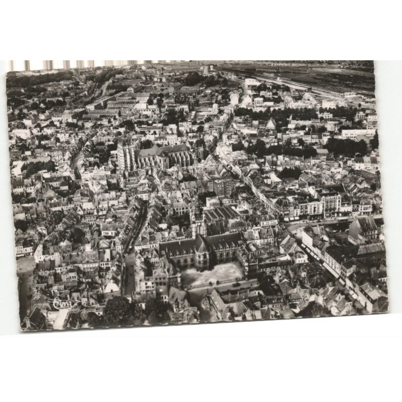 DOUAI: vue aérienne 10X15 - très bon état