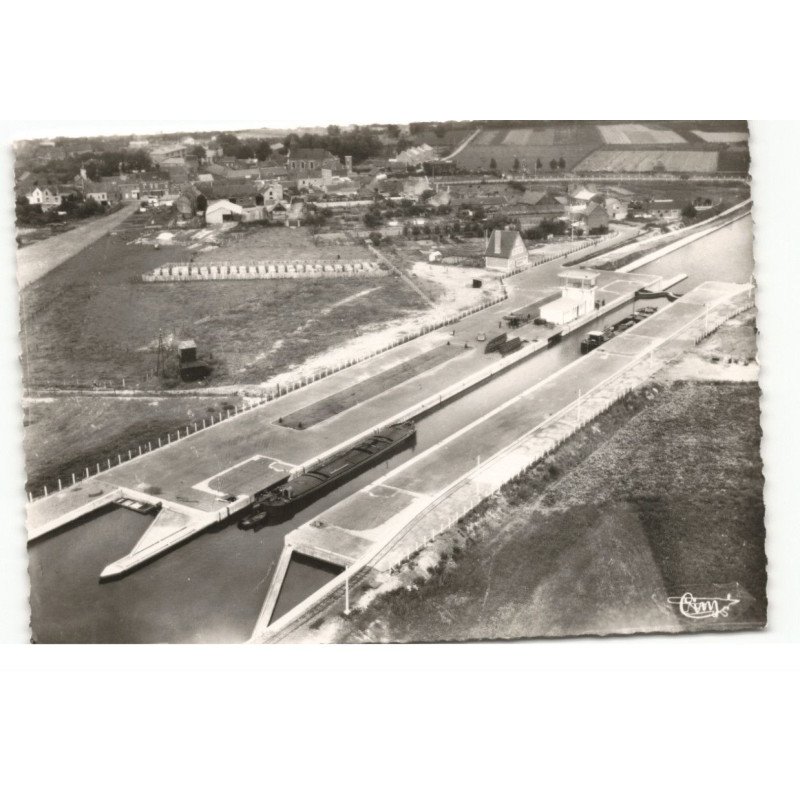 DON: l'ecluse, la plus grande d'europe, vue générale vue aérienne 10X15 - très bon état