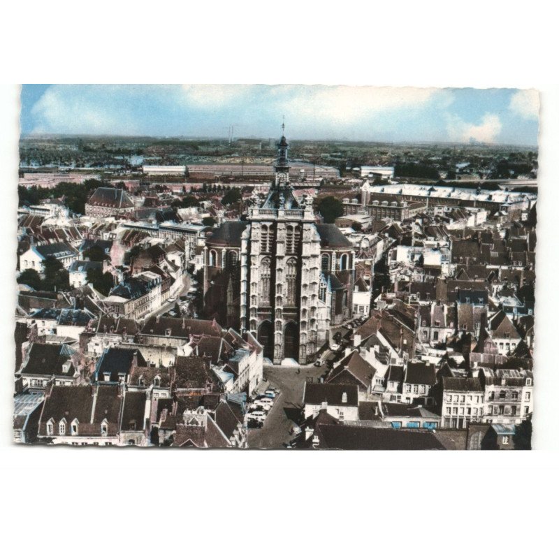 DOUAI: église saint-pierre vue aérienne 10X15 - très bon état