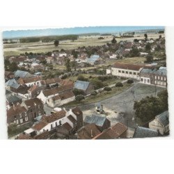 QUAROUBLE: place louthere mascart vue aérienne 10X15 - très bon état