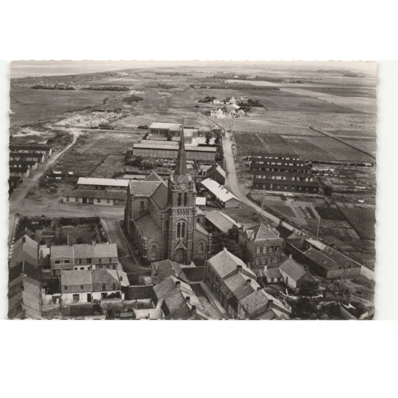 PETIT-FORT-PHILIPPE: l'église vue aérienne 10X15 - très bon état
