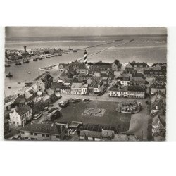 PETIT-FORT-PHILIPPE: vue panoramique la place calmette vue aérienne 10X15 - très bon état