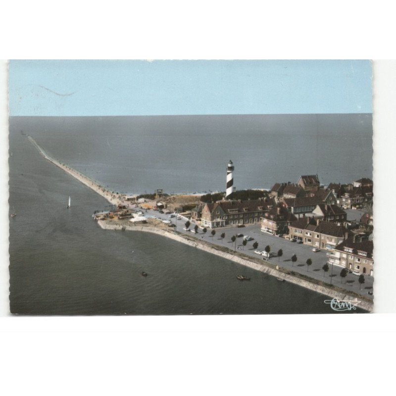 PETIT-FORT-PHILIPPE: le chenal et le phare vue aérienne 10X15 - très bon état