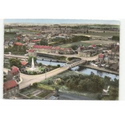 QUESNOY-sur-DEULE: le pont, le monument aux morts vue aérienne 10X15 - très bon état