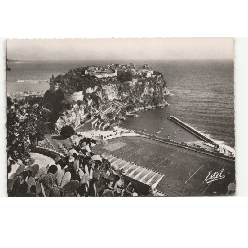SPORTS: stade, monaco, le rocher de monaco et le stade Louis II - très bon état