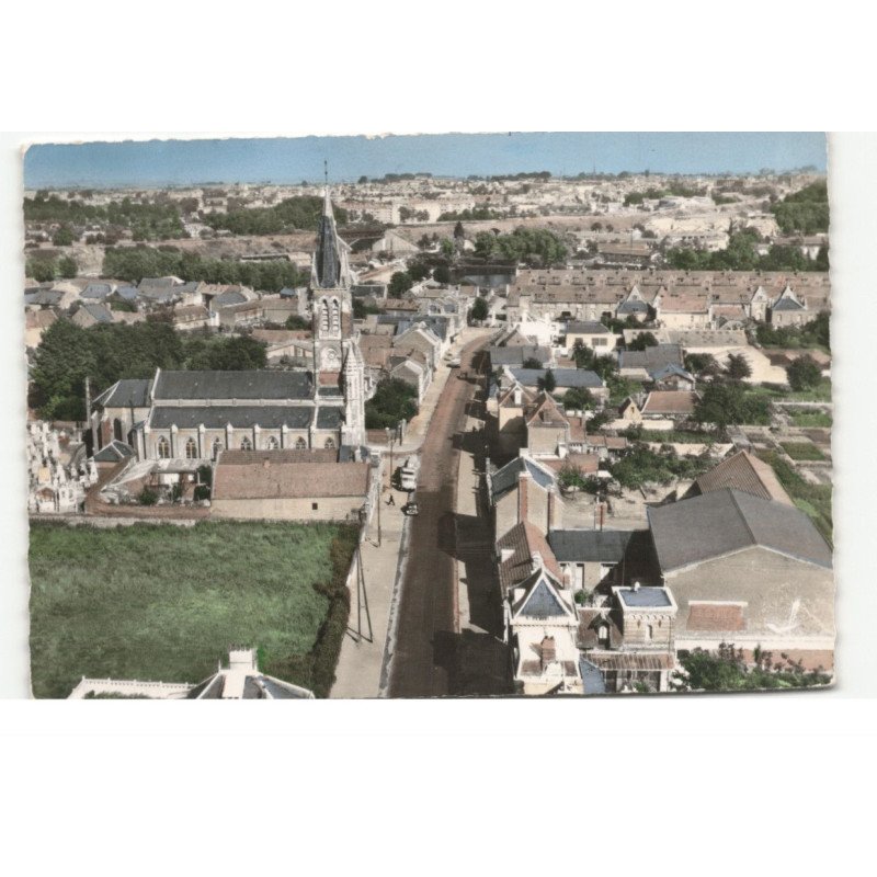 NEUVILLE-SAINT-REMY: l'église et la rue de lille vue aérienne 10X15 - très bon état