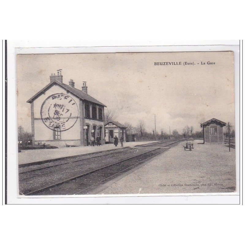 BEUZEVILLE : la gare - tres bon etat