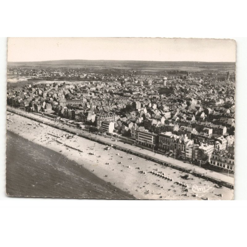 MALO-les-BAINS: le centre de la plage vue aérienne 10X15 - très bon état