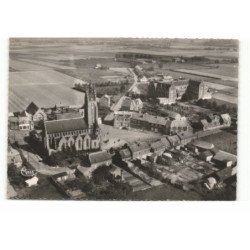 MERRIS: l'église, l'orphelinat vue aérienne 10X15 - très bon état