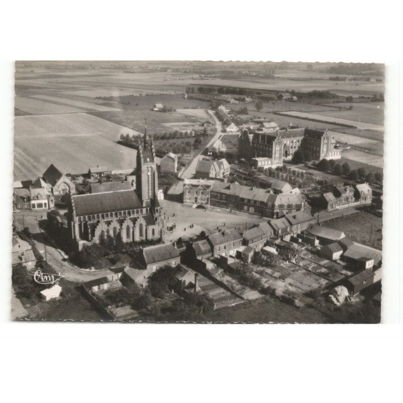 MERRIS: l'église, l'orphelinat vue aérienne 10X15 - très bon état