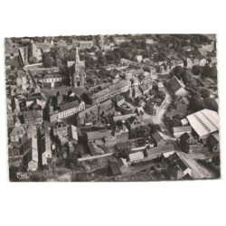 MASNIERES: la route nationale et l'église vue aérienne 10X15 - très bon état
