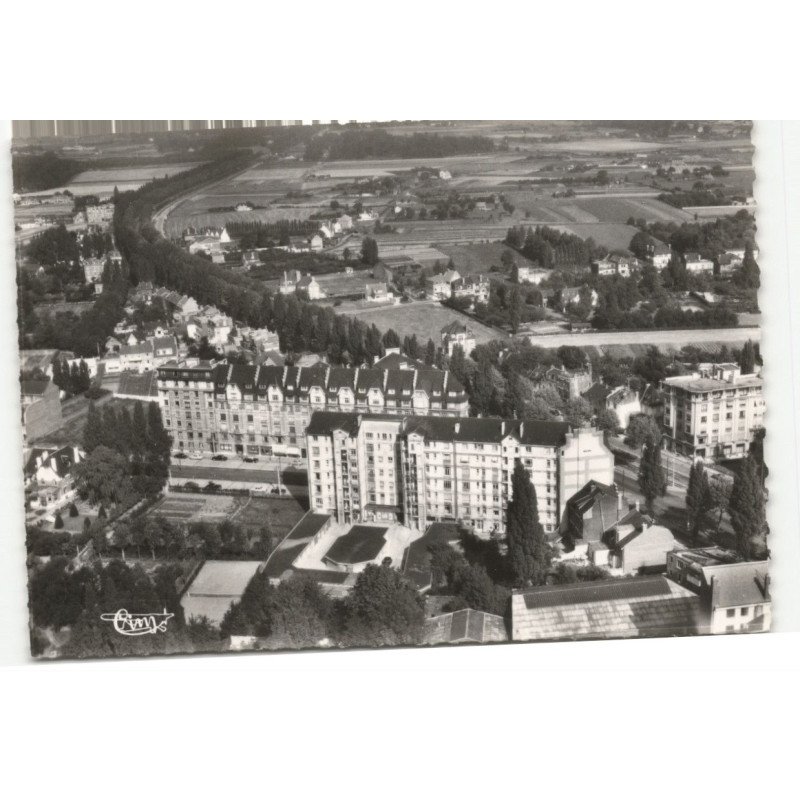MARCQ EN BAROEUL: l'avenue foch vue aérienne 10X15 - très bon état