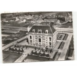 MARCQ-en-BAROEUL: l'hôtel de ville vue aérienne 10X15 - très bon état