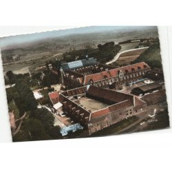 MONT-des-CATS: l'abbaye vue aérienne 10X15 - très bon état